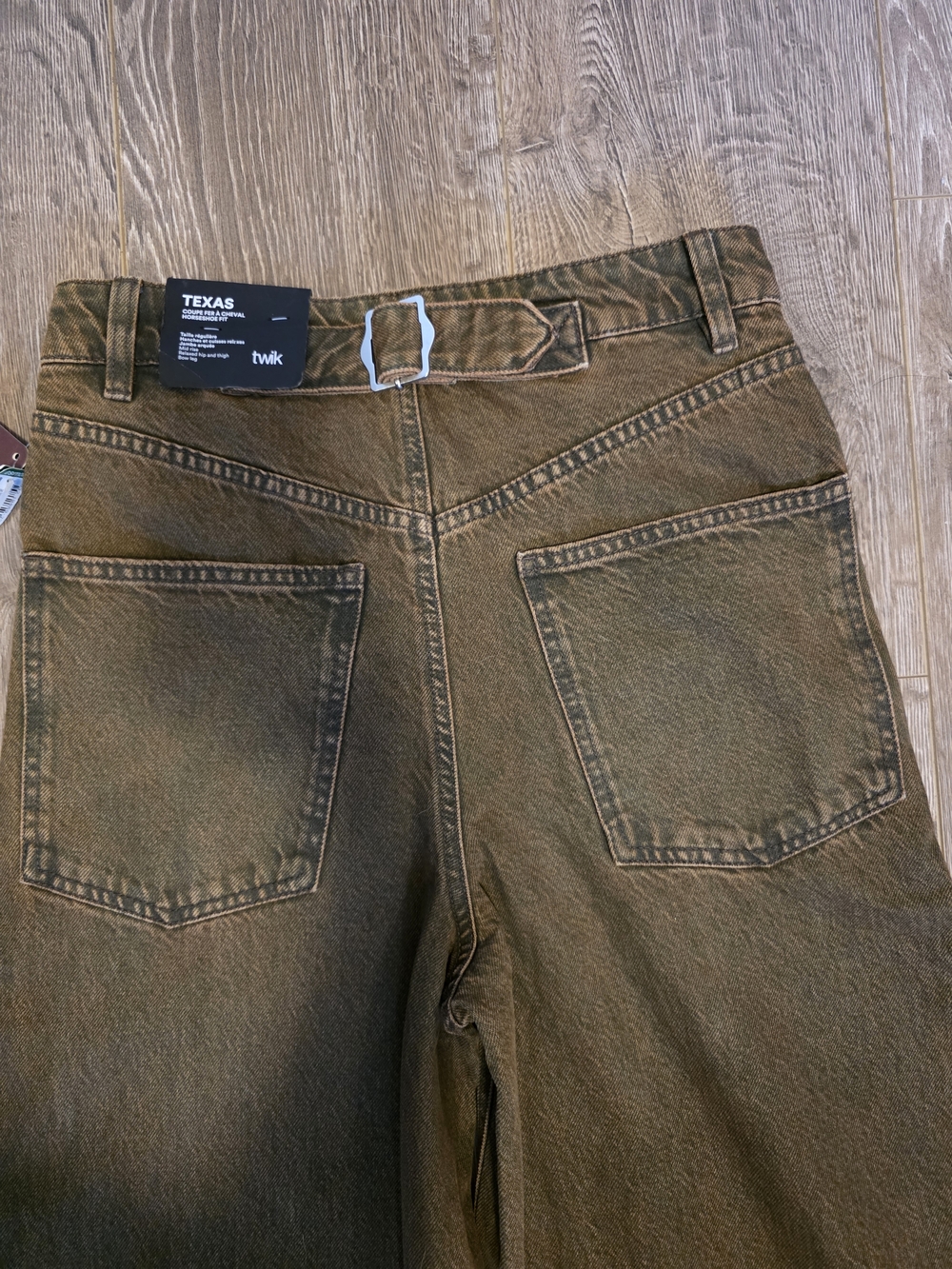 Twik Texas Horseshoe Jeans Brown Barrel Leg | Size 24 | New With Tags - Picture 5 of 8